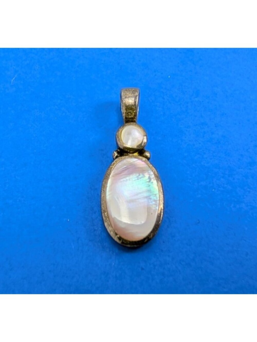 Vintage Mother Of Pearl Sterling Silver Oval Necklace Pendant